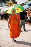 That Louang festival