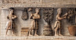 Church figures, Arezzo